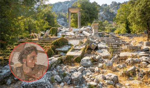 Esta ciudad oculta, con más de 2.000 años de antigüedad, permaneció enterrada durante siglos. Foto: composición LR/Viajar - El Periódico/BBC Esta ciudad oculta, con más de 2.000 años de antigüedad, permaneció enterrada durante siglos. Foto: composición LR/Viajar - El Periódico/BBC