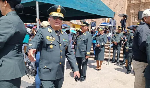 Mandos de PNP indican que malos policías recurren al PJ para evitar expulsión. Foto: Liubomir Fernández - La Repúblic Mandos de PNP indican que malos policías recurren al PJ para evitar expulsión. Foto: Liubomir Fernández - La Repúblic