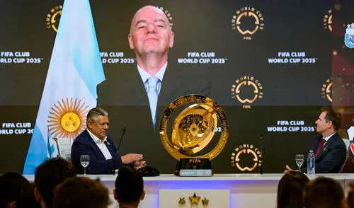 Infantino estuvo presente en la conferencia del River Plate vs Boca Juniors