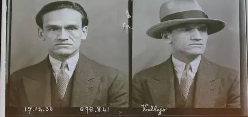 César Vallejo en 1930. Imagen: Facebook de Valentino Gianuzzi.