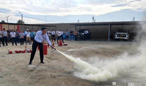 El objetivo de los cursos es prepararlos para actuar de manera efectiva ante incendios, minimizando daños y protegiendo vidas.