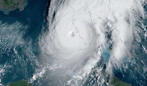Las personas que viven en casas prefabricadas, casas móviles y vehículos recreativos en Florida deben evacuar ante un riesgo de huracán. Florida es de los estados que sufre constantemente ataque de huracanes, por lo que se recomienda tomar medidas preventivas.