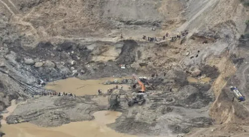 Campamento minero en San Ignacio, frontera con Ecuador en Cajamarca. Foto: José Luis Gonzales M Campamento minero en San Ignacio, frontera con Ecuador en Cajamarca. Foto: José Luis Gonzales M