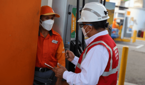 Si trabajas en una pequeña o microempresa en Perú, es importante conocer los derechos. Foto: Andina