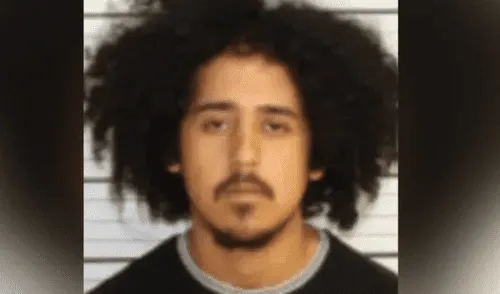 Enoc Martinez ingresó a Estados Unidos siendo un menor de edad no acompañado.