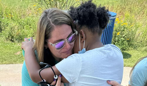 La familia Schein tomó la difícil decisión de donar los órganos de Maddy tras su muerte repentina. Foto: Cleveland Clinic La familia Schein tomó la difícil decisión de donar los órganos de Maddy tras su muerte repentina. Foto: Cleveland Clinic
