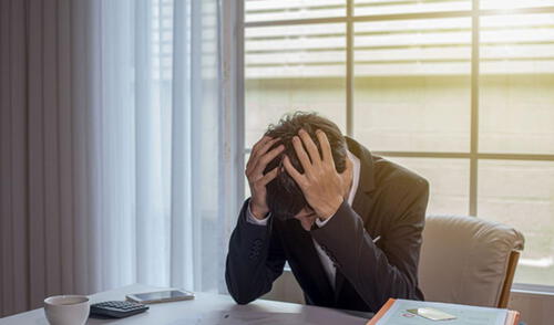 ¿Retos financieros? Pueden mitigarse con el factoring, una herramienta que ofrece liquidez inmediata.