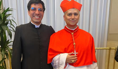 Sacerdote de Chiclayo revela una gran anécdota que tuvo con el ahora papa León XIV. Foto: Composición LR/Foto Propia
