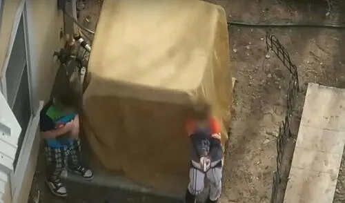 El incidente, cuyos protagonistas son dos menores, sucedió en febrero en Nuevo México. El incidente, cuyos protagonistas son dos menores, sucedió en febrero en Nuevo México.