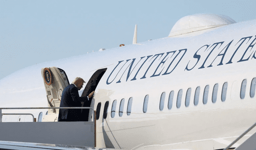 Donald Trump evalúa aceptar lujoso Boeing 747-800 de la familia real de Qatar como próximo Air Force One.