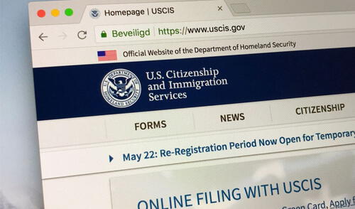 Una solicitud migratoria en Estados Unidos puede sufrir retrasos debido a diversos factores ajenos al USCIS.