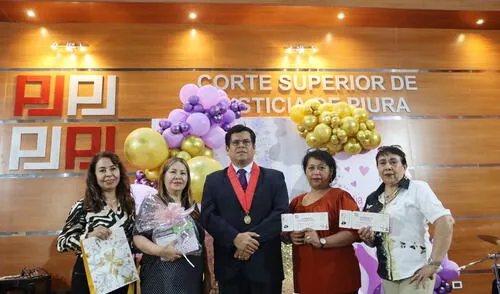 La ceremonia incluyó presentaciones artísticas y un sorteo de más de cincuenta premios.