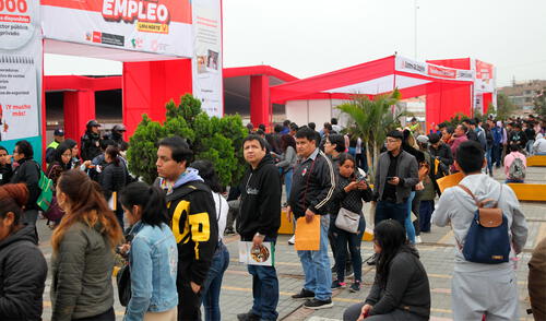 Más de 100 puestos de trabajo en Lima podrán postular los interesados. Foto: Andina. Más de 100 puestos de trabajo en Lima podrán postular los interesados.