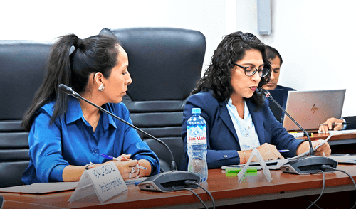 Controversia. La titular del Midis, Leslie Urteaga, primero desautorizó a la directora de Wasi Mikuna, Nadya Villavicencio, y luego le pidió su carta de dimisión. Foto: difusión