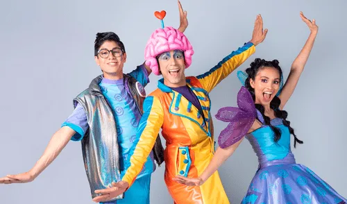 Las funciones serán todos los sábados y domingos a las 5:00 p.m.