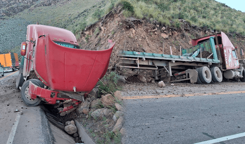 Cuando la Policía de Carreteras llegó al lugar de los hechos no encontró al conductor del tráiler. Foto: Policía de Carreteras Cuando la Policía de Carreteras llegó al lugar de los hechos no encontró al conductor del tráiler. Foto: Policía de Carreteras