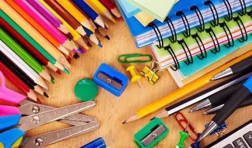 Organizaciones en Texas ofrecen útiles escolares gratuitos a miles de estudiantes.