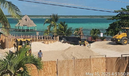 Sedena continúa construcción en Bacalar a pesar de orden judicial Claudia Sheinbaum recibe presión para intervenir en proyecto militar en Bacalar.