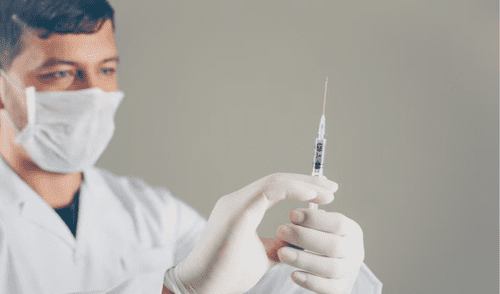 Este tratamiento, que ha demostrado disminuir hasta un 60 % la reincidencia. Foto: Freepik