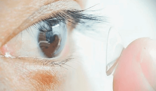 Los lentes de contacto chinos permitirían la visión nocturna incluso al tener los párpados cerrados.