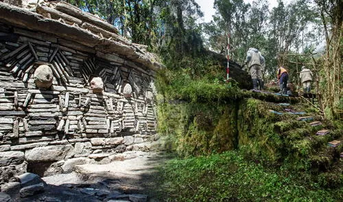 Arqueólogos descubren vestigios ocultos de una antigua civilización en Perú: más de 100 estructuras perdidas bajo la selva