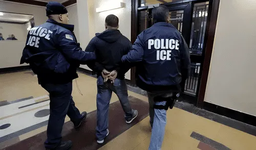 Juan Serrano fue arrestado al salir del tribunal; lo esperaban agentes ICE.