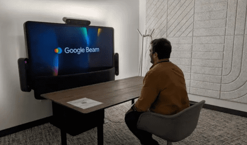 El nuevo Google Beam contará con un traductor en tiempo real que facilitará la comunicación entre dos personas de manera más precisa. Foto: El Español