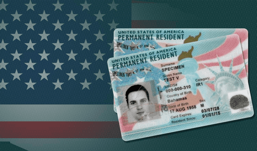 Con la Green Card, un inmigrante puede residir y trabajar legalmente en EEUU.