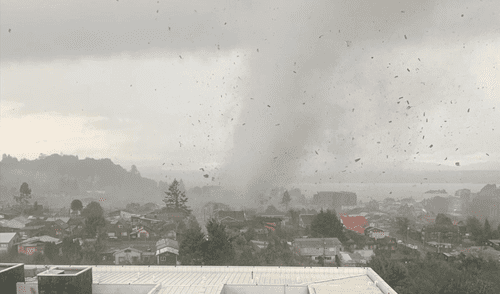 Un gran tornado arrasó en Chile: personas heridas y grandes destrozos materiales.