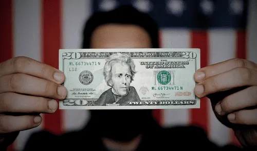 Arizona y Alaska actualizan su salario mínimo por hora desde el 1 de enero de 2025.