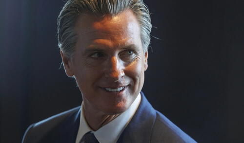 La propuesta de Gavin Newsom busca equilibrar un déficit de más de 12.000 millones de dólares en California.