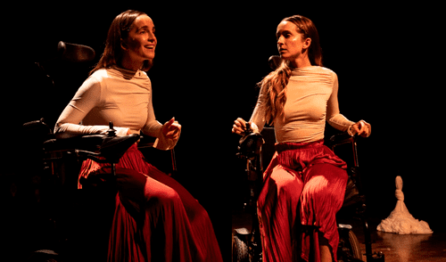 Interpretada por Verónica Garrido Lecca, la obra presenta un viaje emocional que refleja el dolor y la lucha de mujeres que enfrentan adversidades. Fotos: difusión ‘No puedes dejar este cuerpo sin contar esta historia’, obra de superación ante una discapacidad física