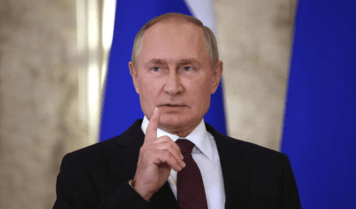 El mandatario también llamó a promover alternativas locales a los servicios extranjeros, advirtiendo sobre el uso continuo de software occidental como un "mal hábito". Foto: EFE El mandatario también llamó a promover alternativas locales a los servicios extranjeros, advirtiendo sobre el uso continuo de software occidental como un "mal hábito".