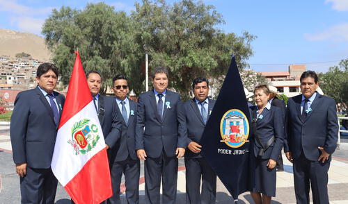 Con su presencia en el desfile, el Poder Judicial reafirma su compromiso con la ciudadanía.