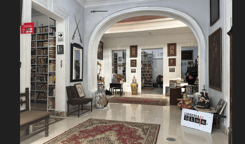 Librería de Lima (Librería Anticuaria). Imagen: Difusión. Librería de Lima (Librería Anticuaria). Imagen: Difusión.