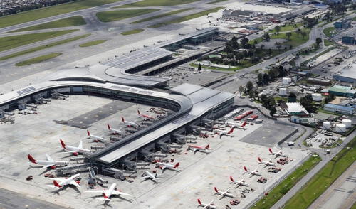 El Aeropuerto El Dorado de Bogotá, Colombia, se convierte en el primer aeropuerto a nivel mundial. Foto: Wikipedia El Aeropuerto El Dorado de Bogotá, Colombia, se convierte en el primer aeropuerto a nivel mundial.