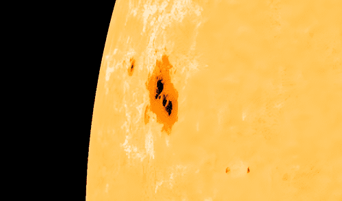 La mancha solar reapareció el lunes 26 de mayo, tras pasar dos semanas transitando por la cara oculta de la estrella. Foto: NASA La mancha solar reapareció el lunes 26 de mayo, tras pasar dos semanas transitando por la cara oculta de la estrella.