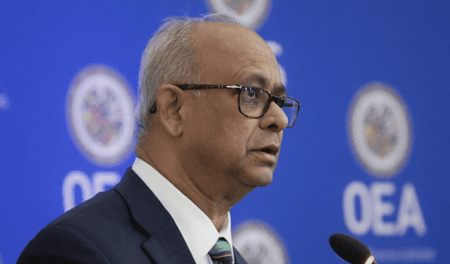 El nuevo secretario general también se comprometió a vigilar la situación en Venezuela, reforzar la cooperación con CARICOM y fomentar el diálogo en crisis.