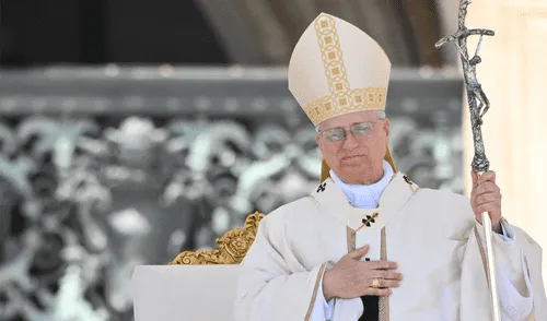 Papa León XIV destaca la importancia del matrimonio como modelo de amor total en emotiva misa del Jubileo en la Plaza San Pedro. Foto: AFP Papa León XIV destaca la importancia del matrimonio como modelo de amor total en emotiva misa del Jubileo en la Plaza San Pedro.