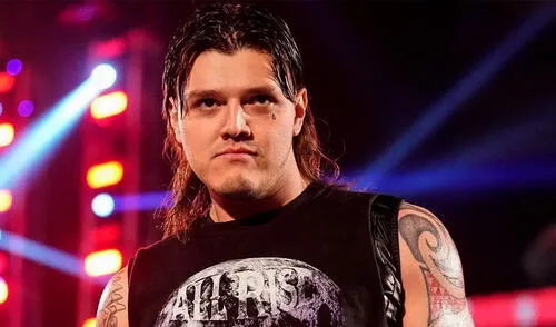 Dominik Mysterio despidió con respeto y afecto a R-Truth tras su salida de la WWE