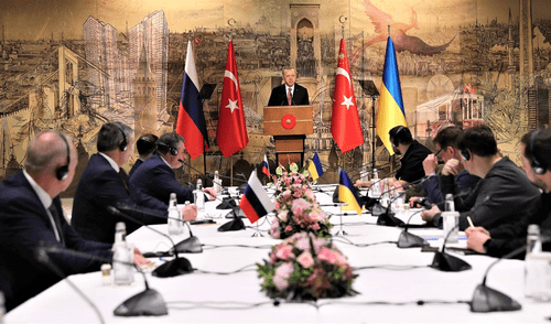 Culminan conversaciones de paz entre Rusia y Ucrania en Turquía. Foto: RTVE. Culminan conversaciones de paz entre Rusia y Ucrania en Turquía. Foto: RTVE.