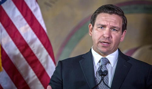 La Ley SB 4C, impulsada por Ron DeSantis, impone La Ley SB 4C, impulsada por Ron DeSantis, impondía penalizaciones severas a inmigrantes indocumentados.penalizaciones severas a inmigrantes indocumentados.