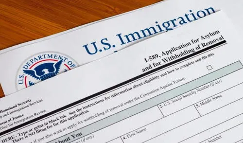 Solicitar asilo en EE.UU. es una opción para inmigrantes con temor a ser perseguidos en su país.