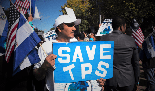 EE. UU. pone fin al TPS, afectando a más de 500,000 inmigrantes.