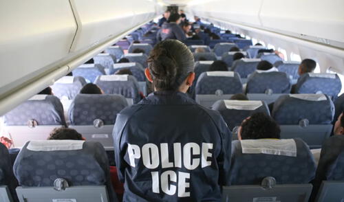 El ICE implementa una nueva estrategia para deportar inmigrantes en Estados Unidos.