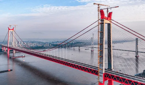 El G3 Tongling Yangtze River Highway‑Railway Bridge, es una extraordinaria megaestructura ubicada en Tongling. Foto: Xi's Moments El puente de dos niveles más grande del mundo está en China y se acerca a su inauguración