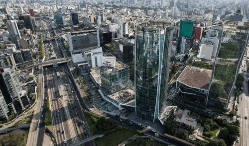 39% de los ejecutivos identifica la incertidumbre política como el mayor desafío económico 39% de los ejecutivos identifica la incertidumbre política como el mayor desafío económico