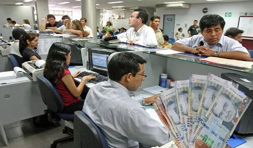 Trabajadores del sector público recibirán beneficios entre ellos, aguinaldo y CTS.