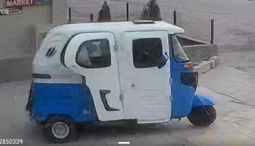 Si prefieres no conducir y deseas un transporte flexible, los mototaxis son una alternativa conveniente. Foto: Difusión. mototaxi