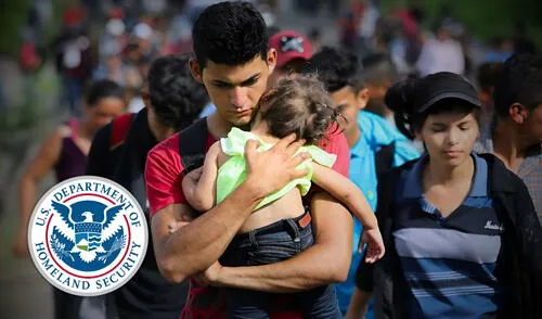 Cambiar de residencia sin notificar al USCIS puede llevar a la anulación de la solicitud de asilo del inmigrante y a la emisión de una orden de deportación.